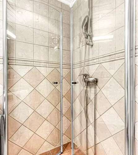 Solrik Endeleilighet Pa Hovin. Апартаменты Осло