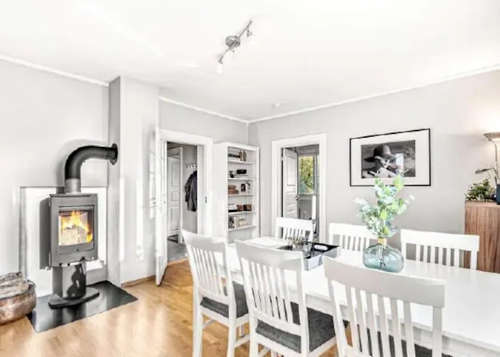 Solrik Endeleilighet Pa Hovin. Апартаменты *