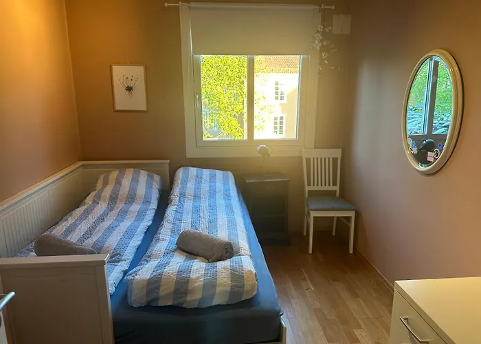 Solrik Endeleilighet Pa Hovin. Апартаменты Осло